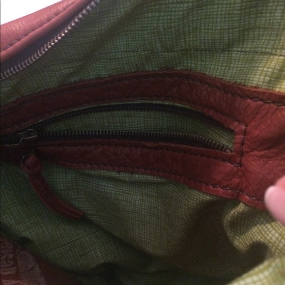 Hand crafted UNIQUE leather bag - Picture 3 of 7